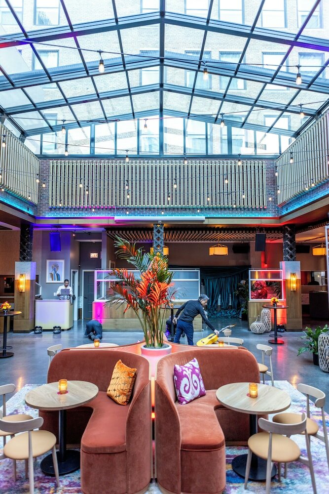 Фото Kimpton Gray Hotel, an Ihg Hotel