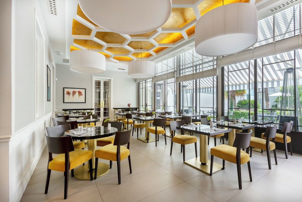 Фото Palazzo Castri 1874