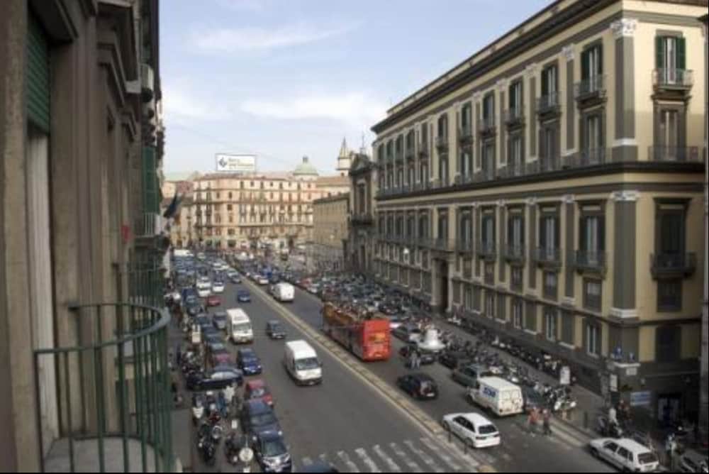 Фото Napolit'amo Hotel Medina