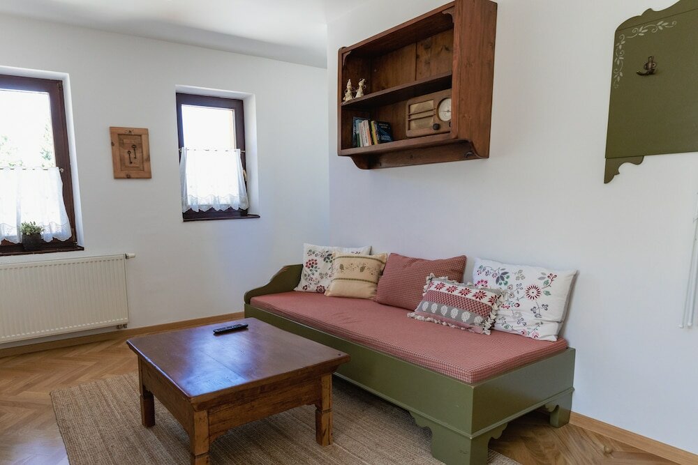 Фото Apartment House Berghi