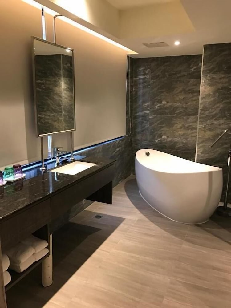 Фото Sun Hao Hotel. Taichung