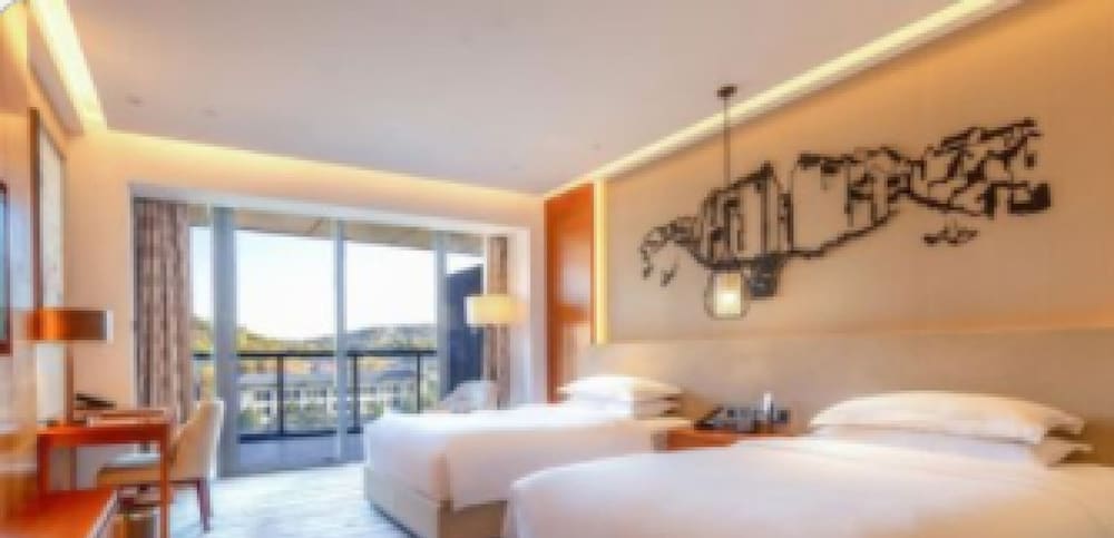 Фото Holiday Inn Nanjing Xuanwu Lake, an Ihg Hotel