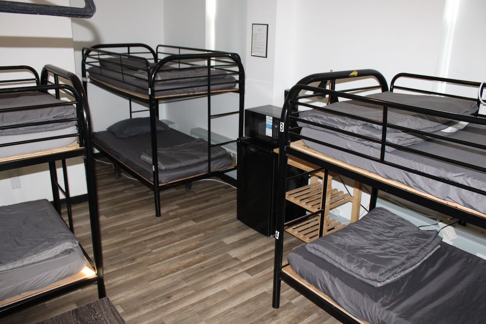 Фото Palmerston Hotel