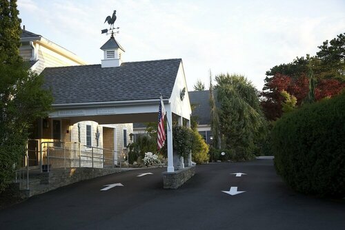 Внешний вид отеля Pleasant Bay Village Resort в Чатеме, фото 5