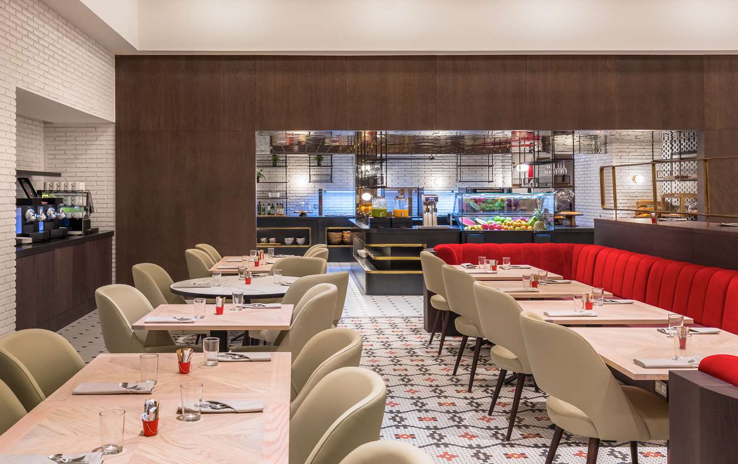 Фото Canopy by Hilton Madrid Castellana