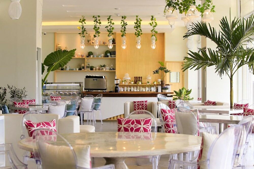 Фото The Oriental Legazpi