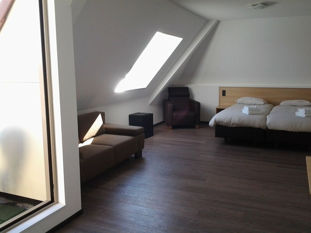 Фото Hotel 't Zwaantje