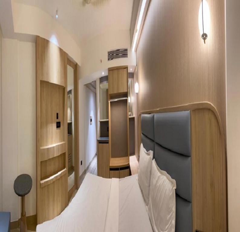 Фото Metropark Inn