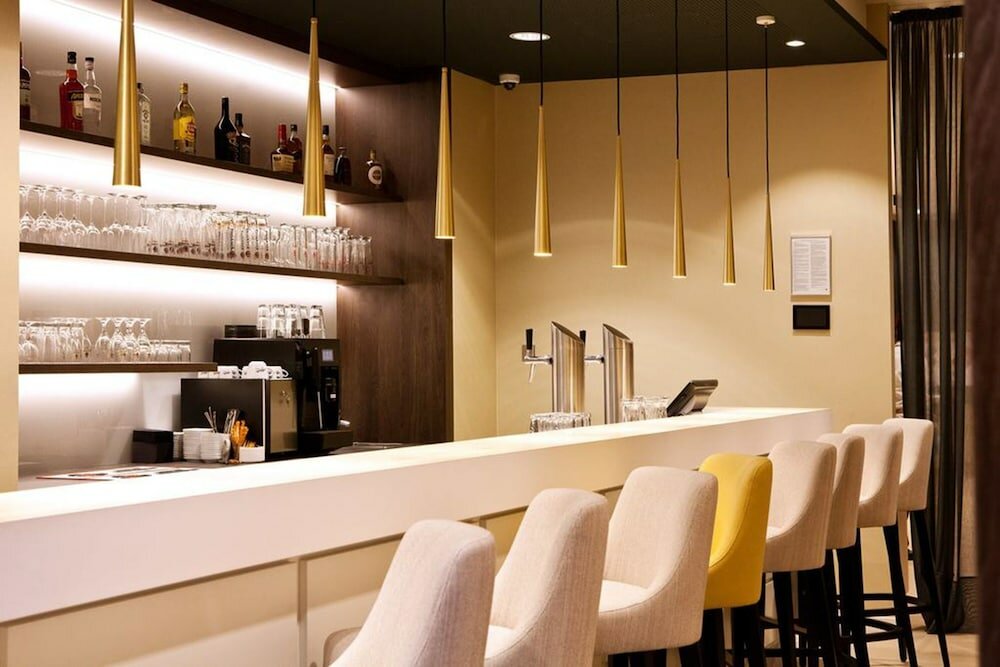 Фото Hampton by Hilton Berlin City East Side Gallery