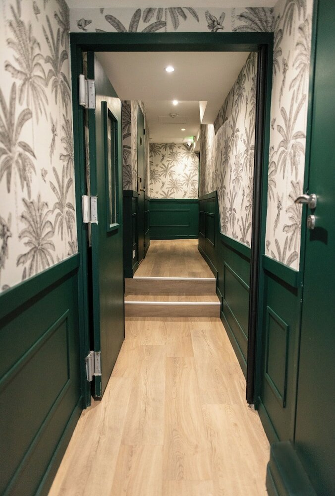 Фото Kyriad Marseille Centre Paradis