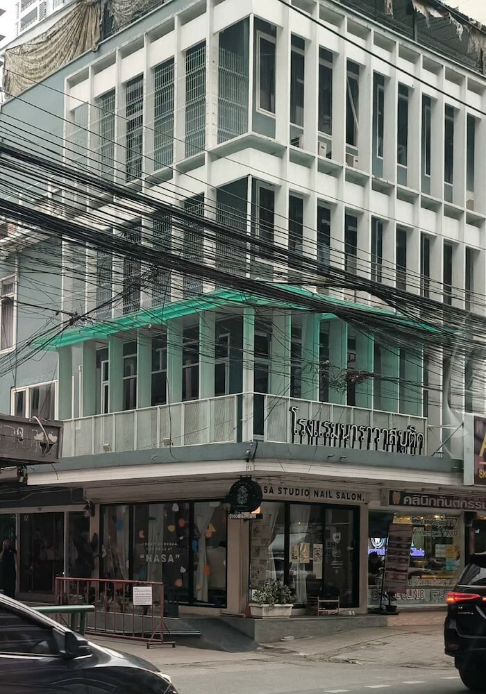 Фото Narawad Boutique Hotel