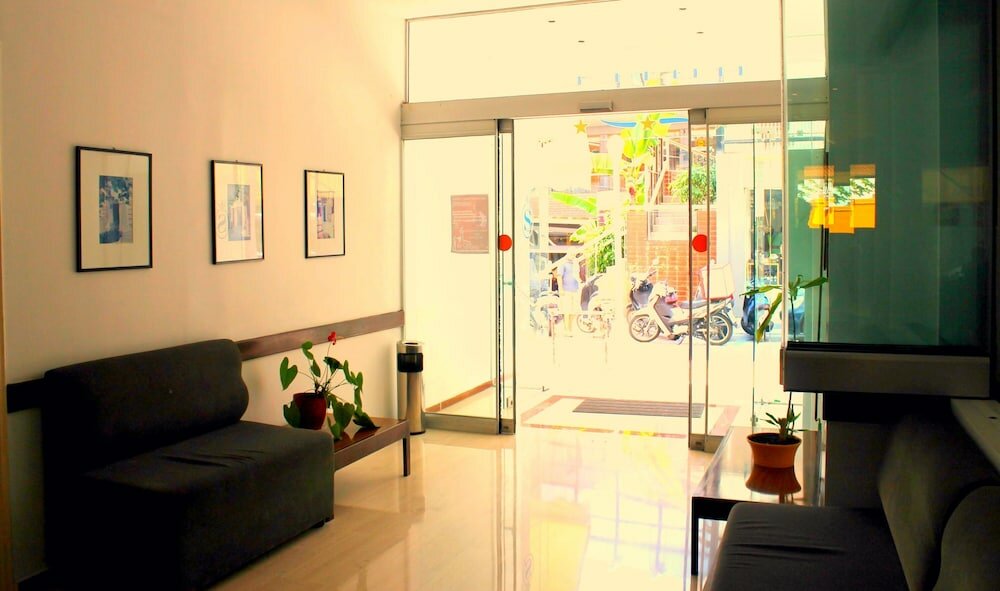 Фото Savoy City Hotel