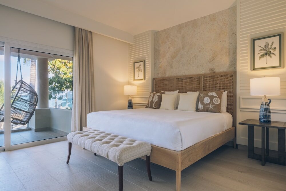 Фото Iberostar Selection Bavaro Suites