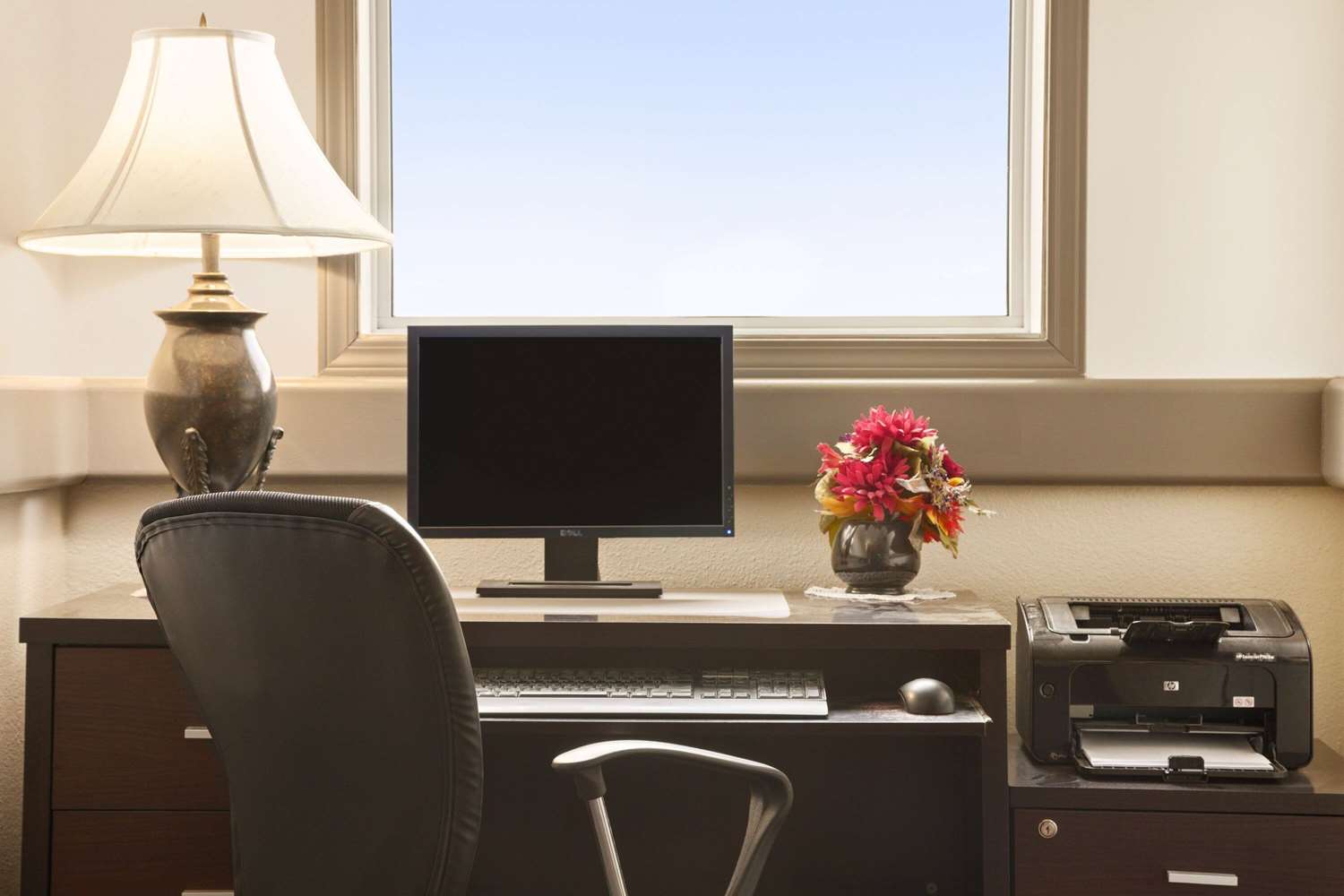 Фото Super 8 by Wyndham Whitecourt