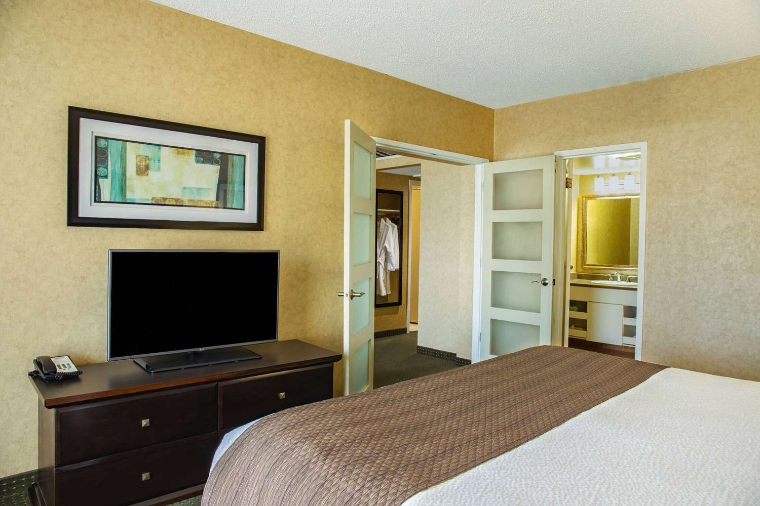 Фото Days Inn Cranbrook