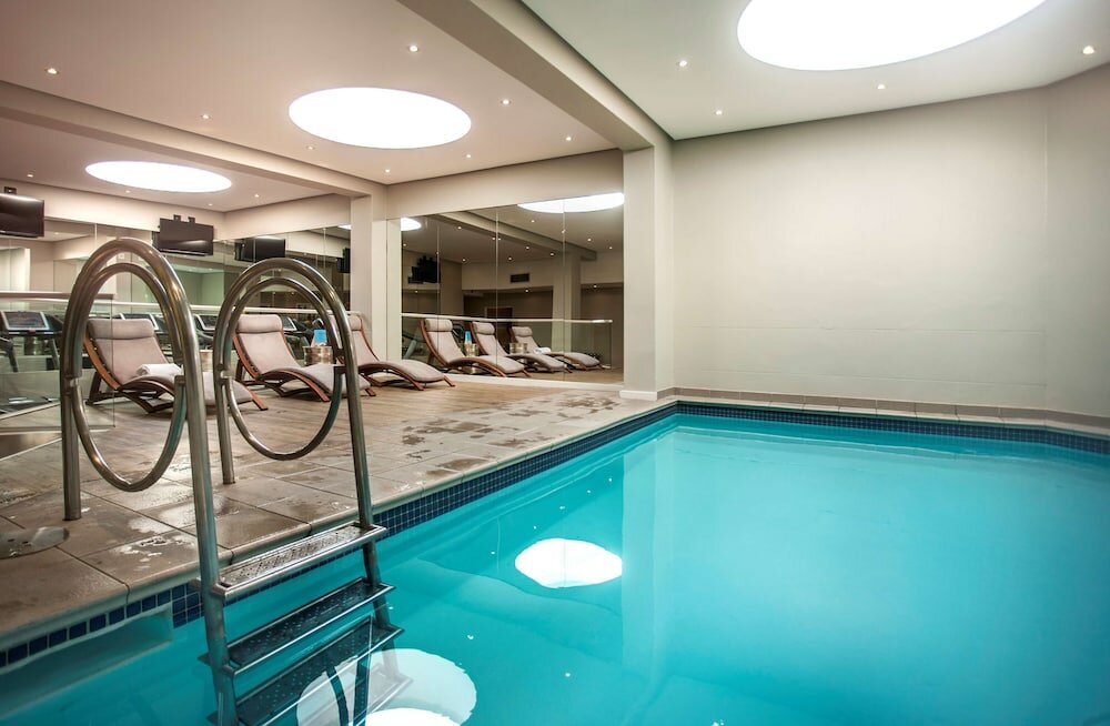 Фото Southern Sun Cape Sun