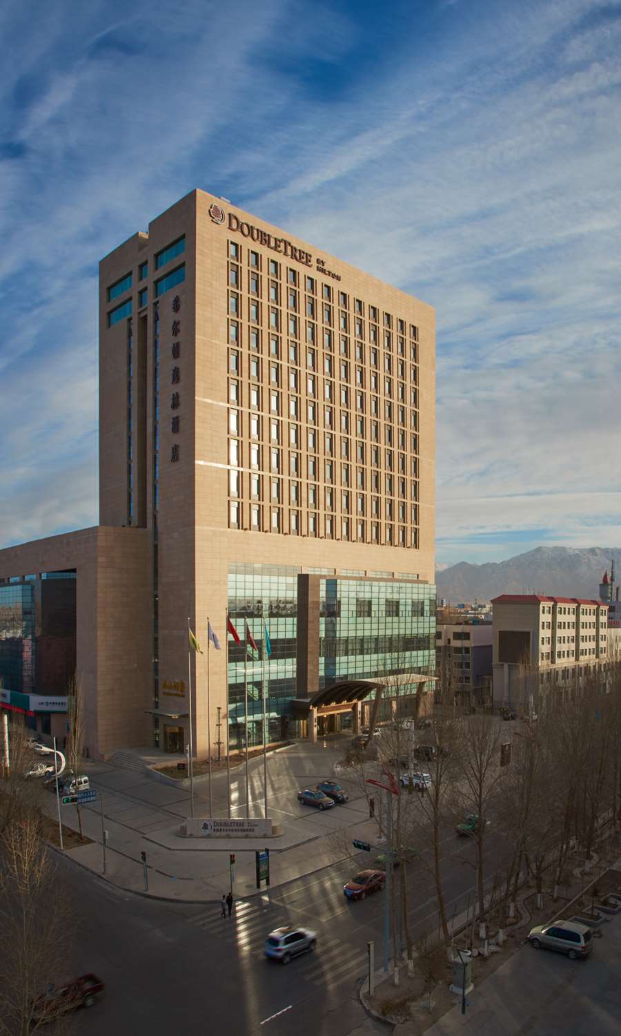 Фото DoubleTree by Hilton Hotel Qinghai - Golmud