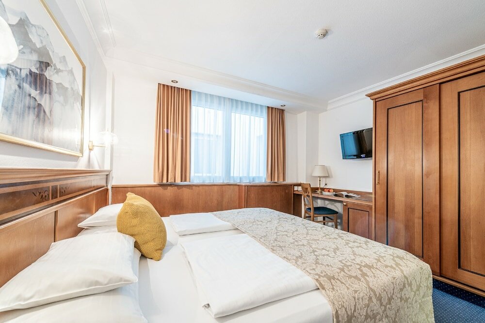 Фото Hotel Mondschein