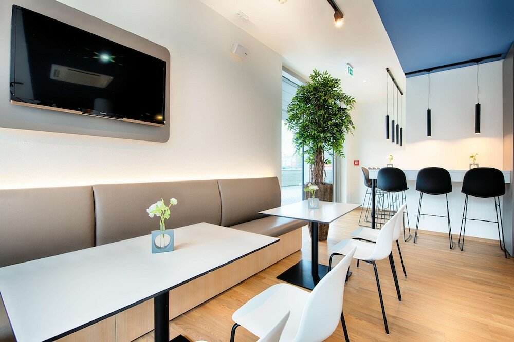 Фото B&b Hotel Ulm