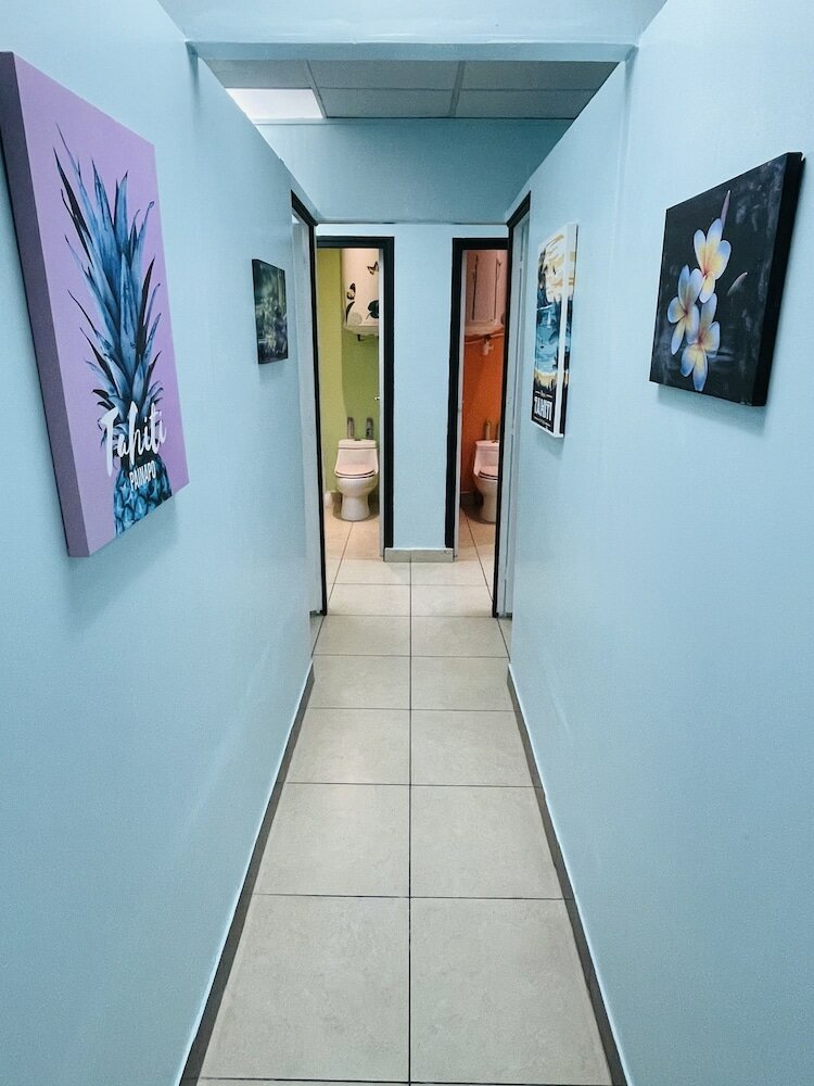 Фото Mahana Lodge Hostel & Backpacker