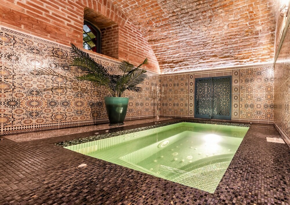 Фото Golden Tulip Borjomi Hotel