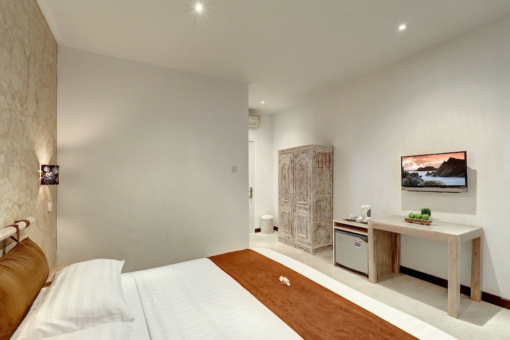 Фото Nipuri Hotel