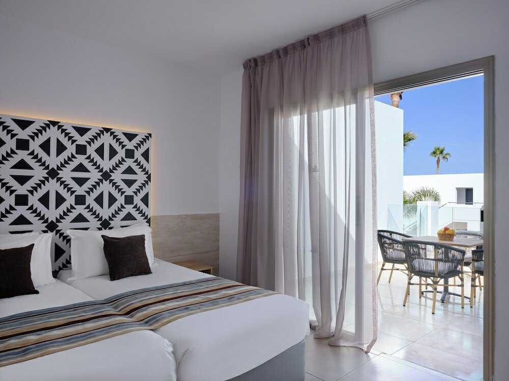 Фото Panthea Holiday Village Water Park Resort