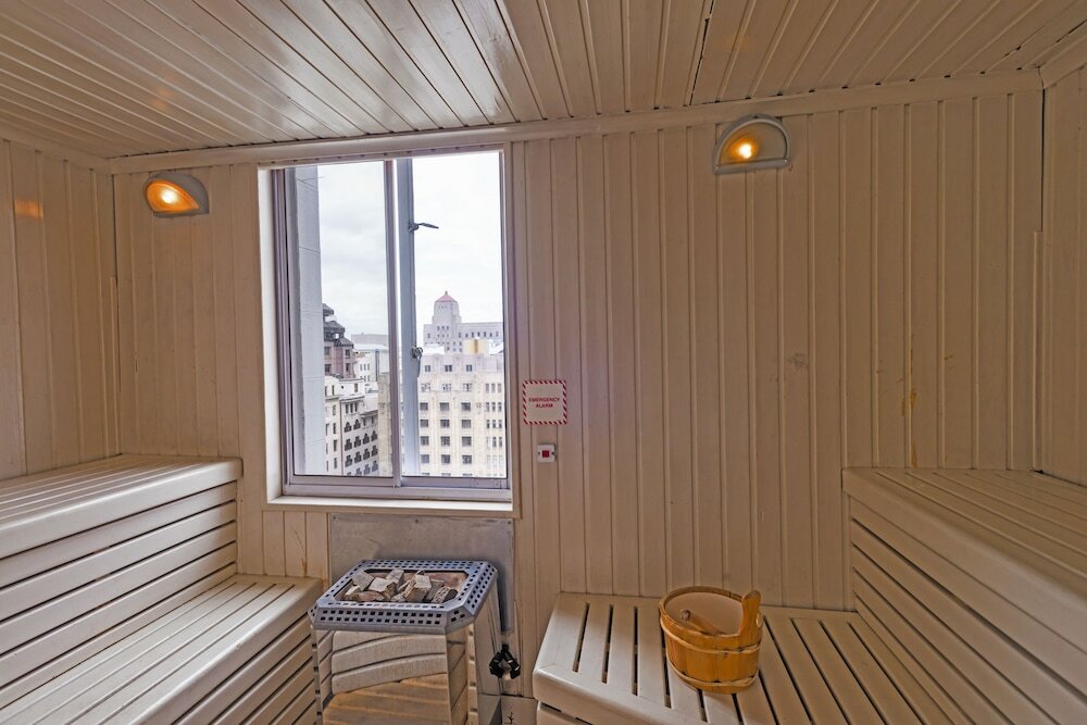 Фото Onomo Hotel Cape Town – Inn on the Square