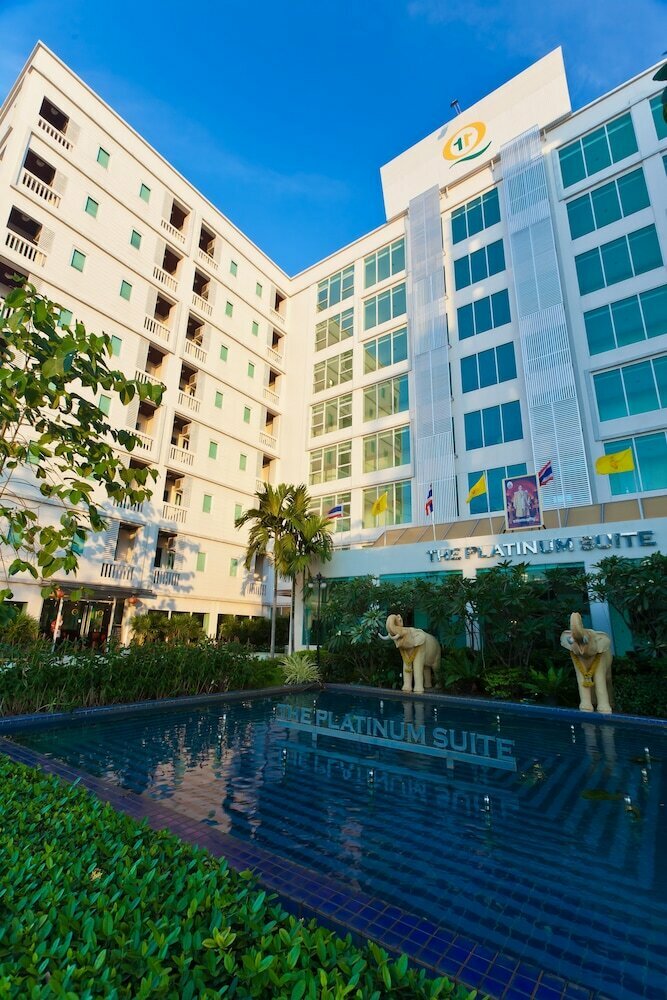 Hotel The Platinum Suite, Bangkok, photo