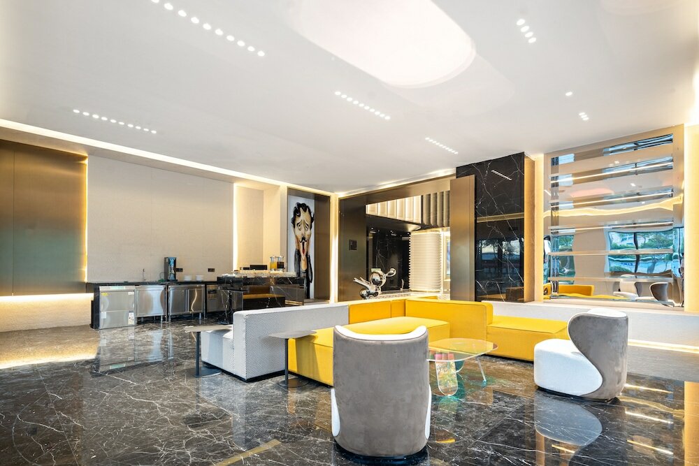 Фото Wingate by Wyndham Wuhan Optics Valley