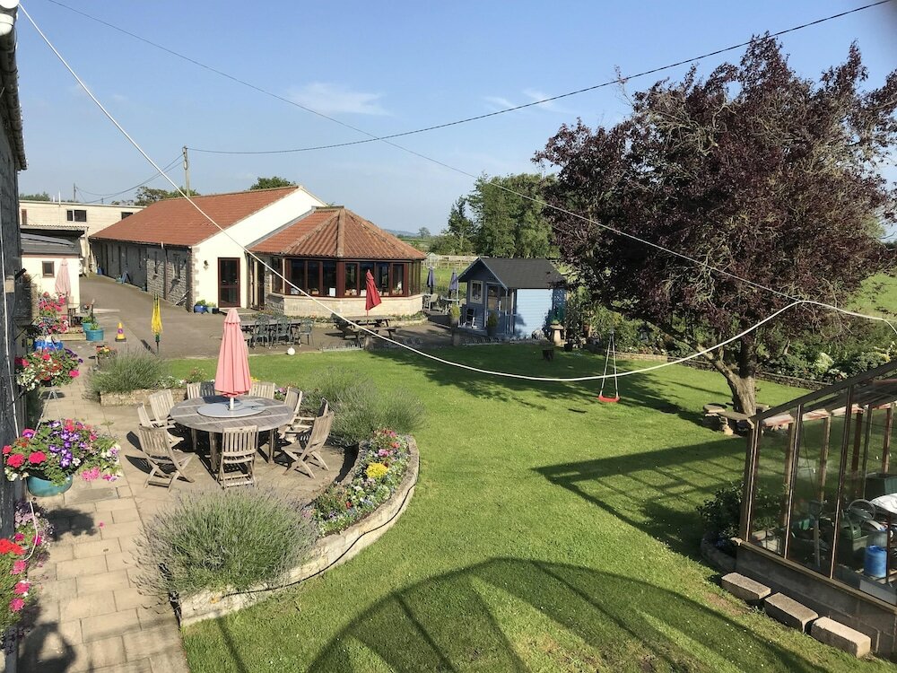 Фото Double-gate Farm