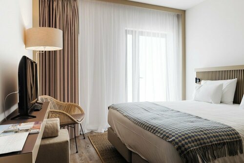 Внешний вид отеля Memmo Baleeira в Вила-ду-Биспо, фото 3