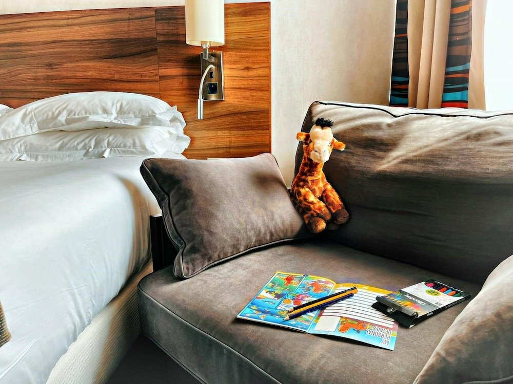 Фото Holiday Inn Paris Montmartre