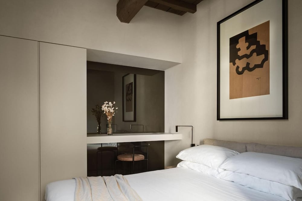 Фото Hotel Scenario