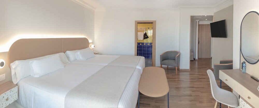 Фото Hotel Rh Victoria Benidorm