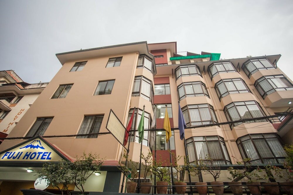 Фото Fuji Hotel