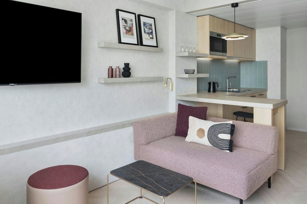 Фото Residence Inn by Marriott Geneva City Nations