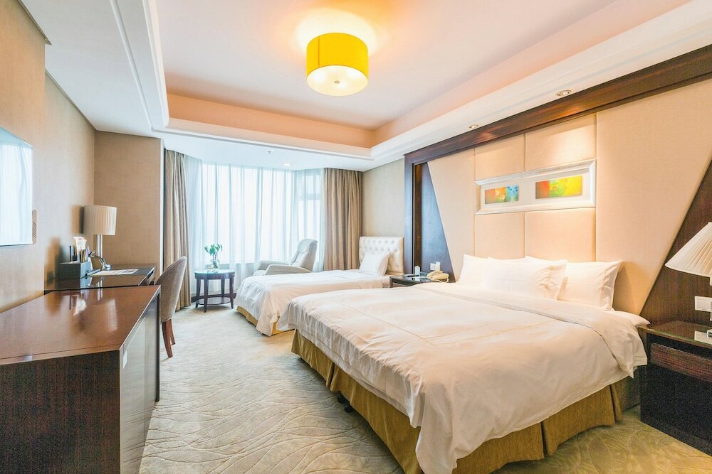 Фото Shuguang International Hotel Nanjing