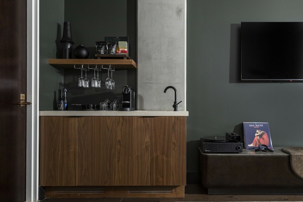 Фото Thompson Denver