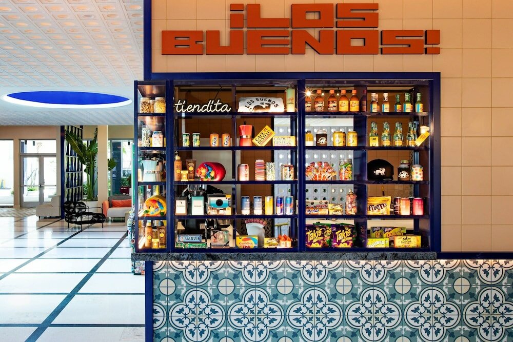 Фото Moxy Miami South Beach