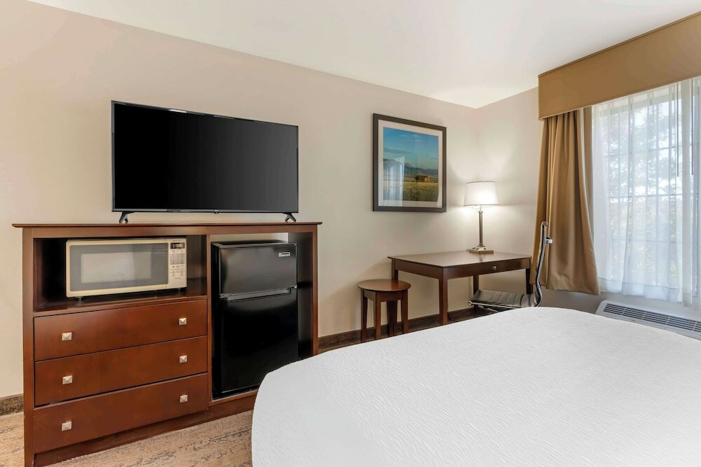 Фото Best Western Yellowstone Crossing