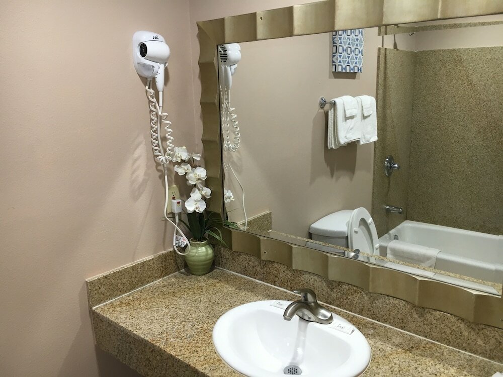 Фото The Fly Inn