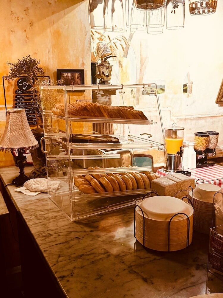 Фото Nob Hill Hotel