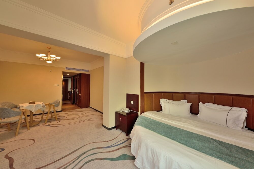 Фото Haijun Hotel