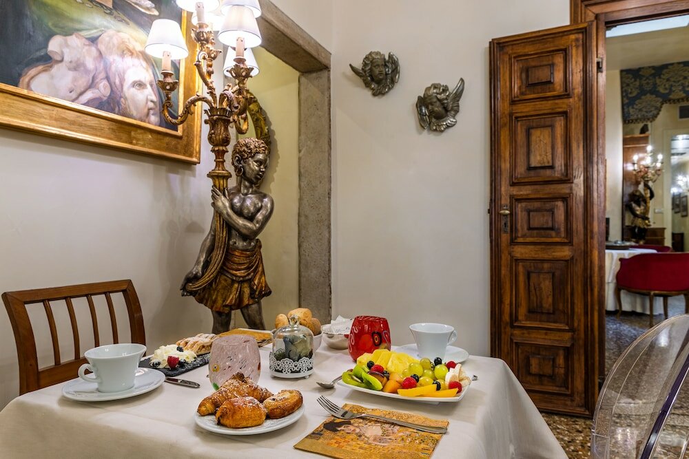 Фото Residence Palazzo Odoni