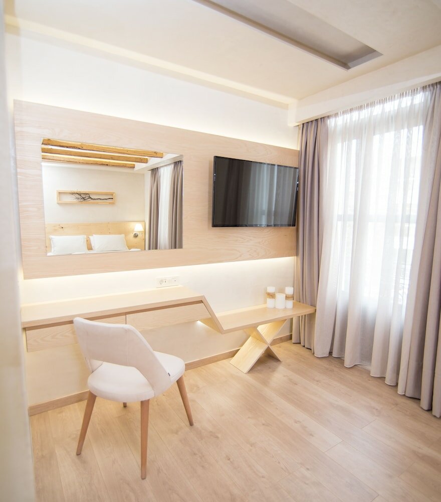 Фото Panellinion Luxury Rooms