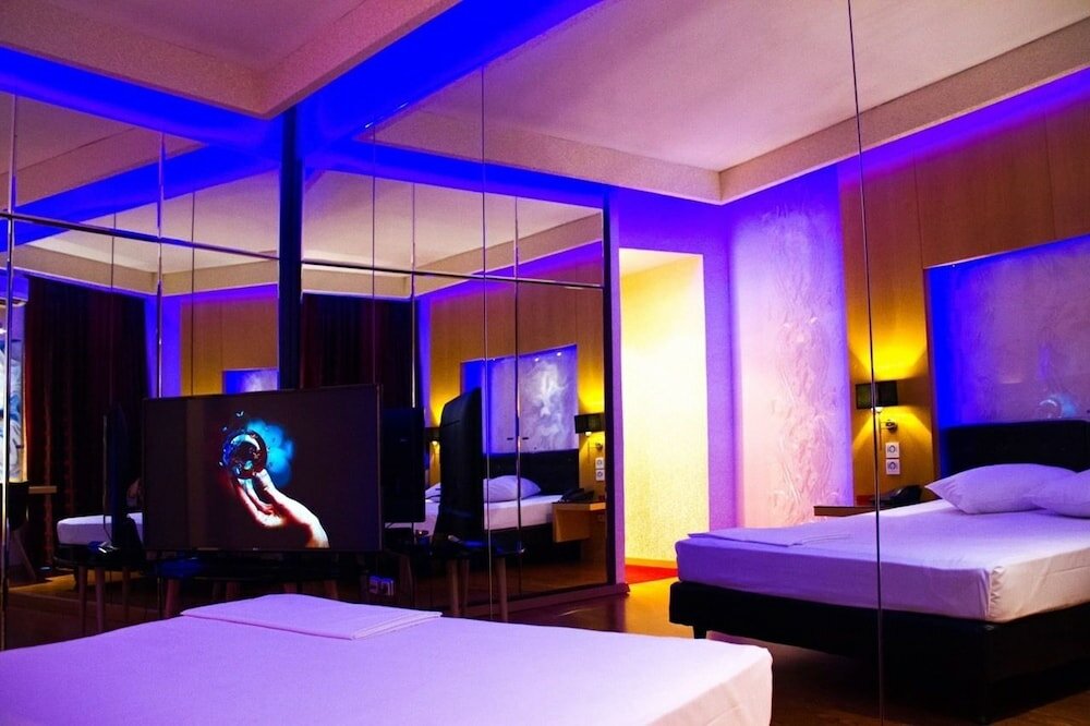 Фото Olympic Hotel – Adults Only