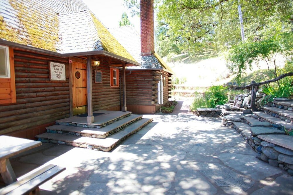 Фото Heartwood Mountain Sanctuary