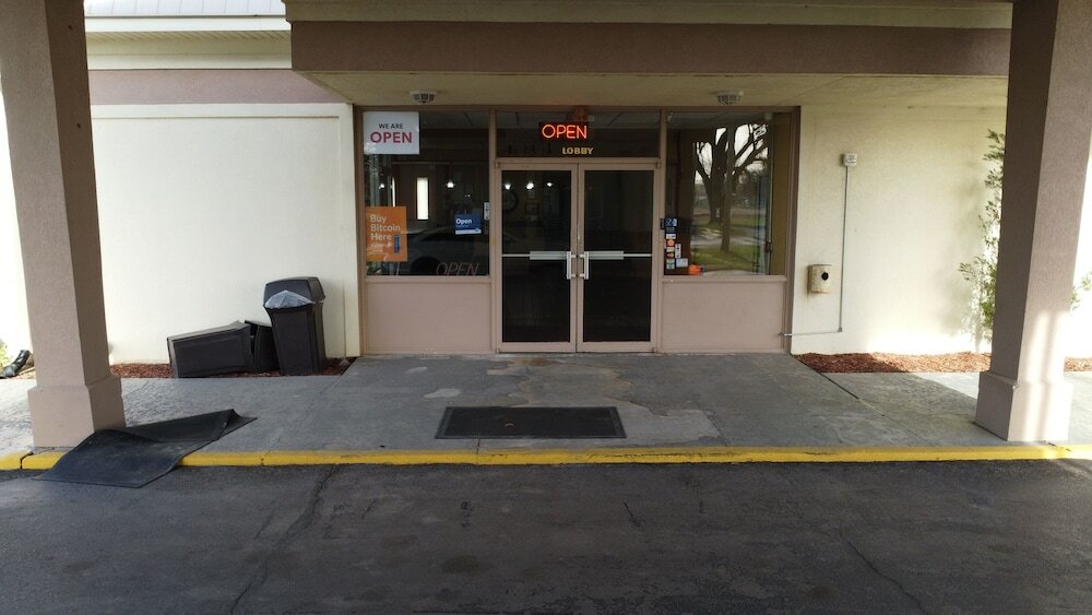 Фото USA Inn Junction City Near Fort Riley