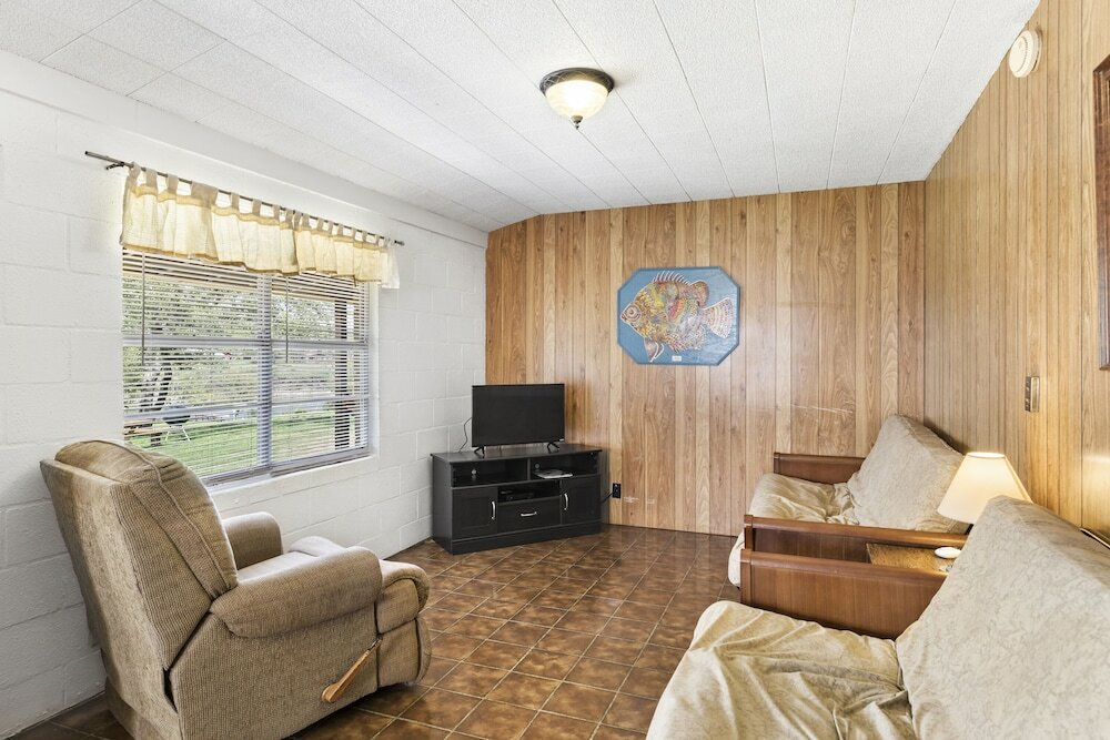 Фото Thunderbird Resort & Event Center